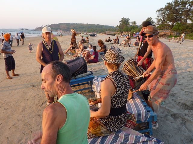 Djembe drum and percussion workshop with Michael Pluznick in Arambol Goa this winter