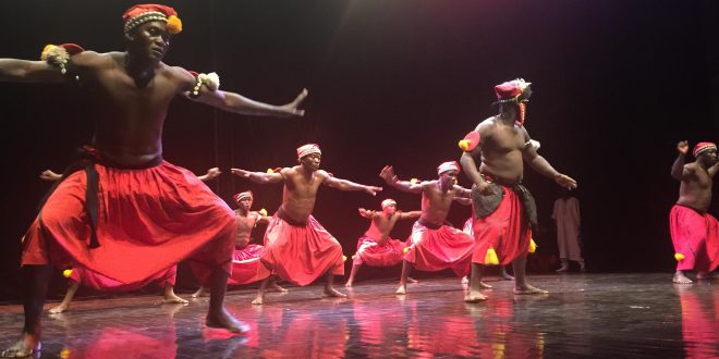 Les Ballets Africains