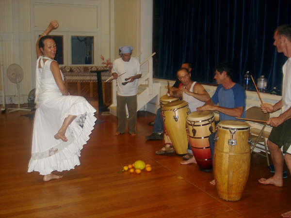 Amazing Dancer, “Lasensua” from Canada to Maui and beyond!